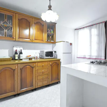 Pet Friendly In With Wifi Holiday home